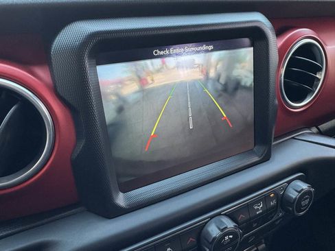 Used 2019 Jeep Wrangler Unlimited Rubicon image 27