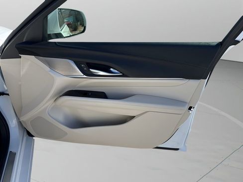 Used 2020 Cadillac CT4 Luxury w/ Sun And Sound Package image 13