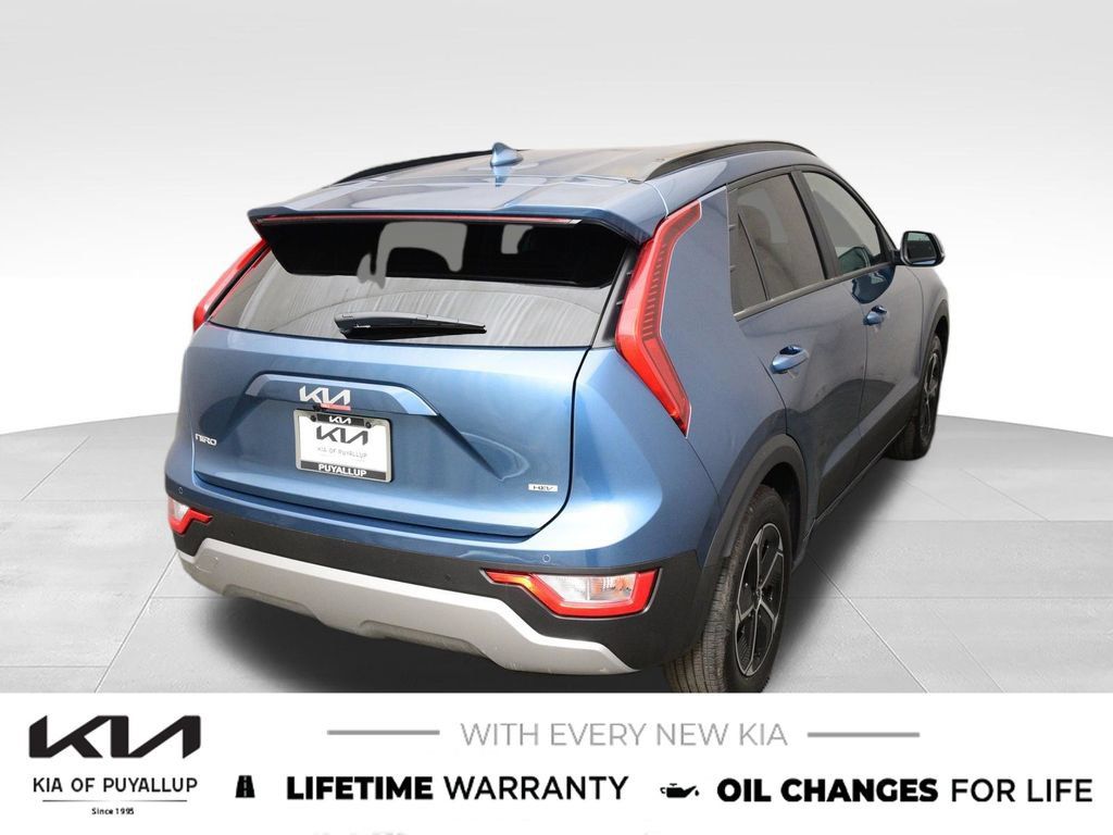 New 2026 Kia Niro EX FWD image 5
