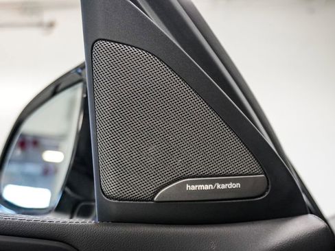 Used 2024 BMW X6 M60i image 27