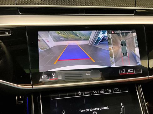 Used 2022 Audi S8 w/ S8 Comfort Plus Package image 28