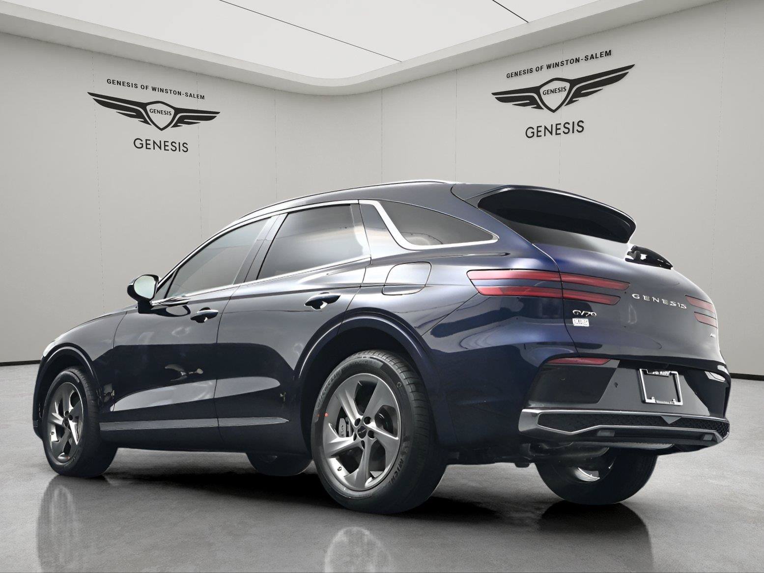 Used 2026 Genesis GV70 2.5T Select AWD/4WD image 4