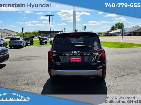 Used 2025 Kia Telluride S AWD/4WD image 34