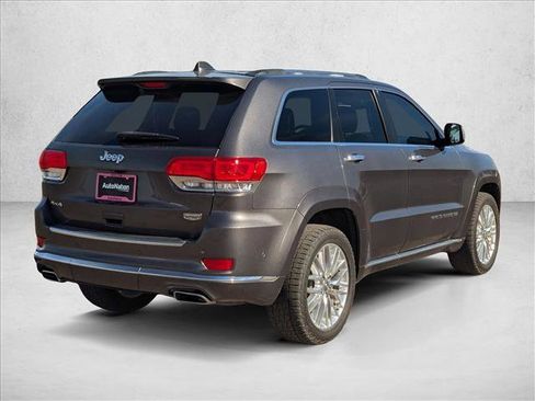 Used 2017 Jeep Grand Cherokee Summit image 5