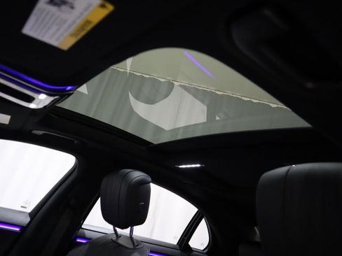 Used 2023 Mercedes-Benz S 580 4MATIC Sedan w/ AMG Line image 26