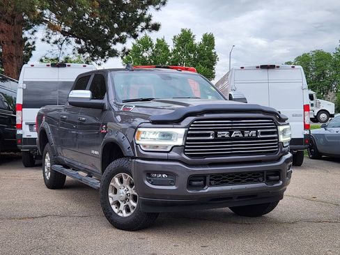 Used 2021 RAM 2500 Laramie AWD/4WD image 1