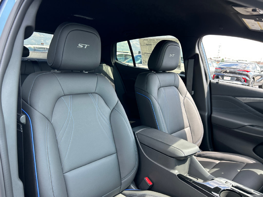 New 2026 Buick Envista Sport Touring w/ Convenience I Package FWD image 36