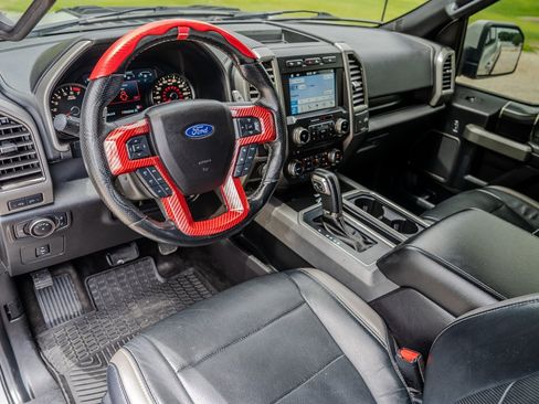 Used 2017 Ford F150 Raptor w/ Equipment Group 802A Luxury AWD/4WD image 14