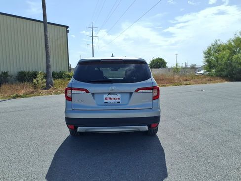 Used 2020 Honda Pilot EX image 7