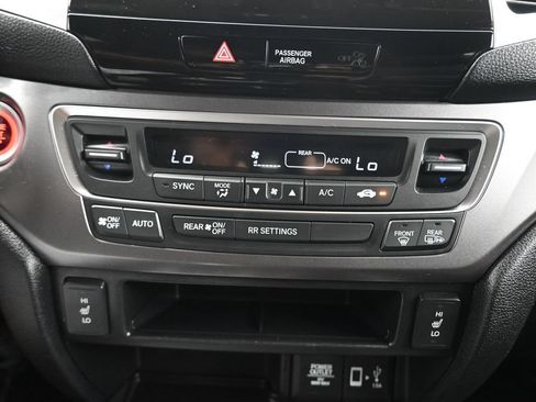 Used 2019 Honda Ridgeline RTL-T image 22