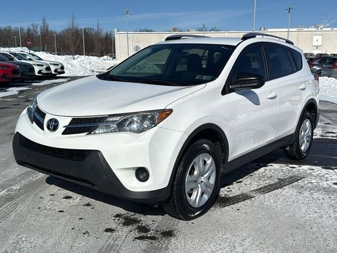 Used 2015 Toyota RAV4 LE image 14