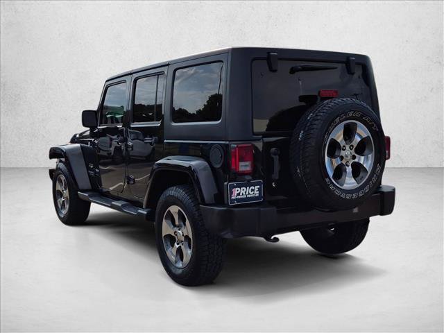 Used 2017 Jeep Wrangler Unlimited Sahara w/ Connectivity Group AWD/4WD image 8