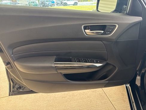 Used 2019 Acura TLX image 14