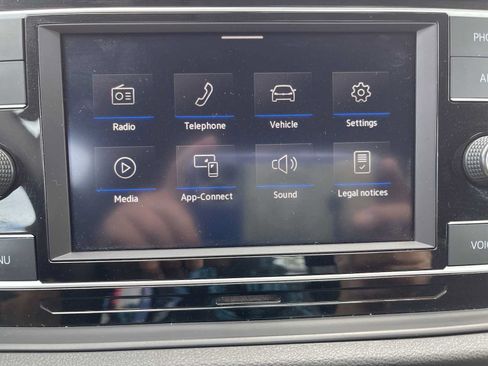 Used 2022 Volkswagen Jetta S FWD image 19