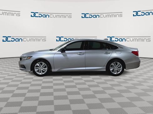 Used 2019 Honda Accord LX image 5
