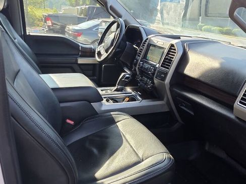 Used 2016 Ford F150 Lariat w/ Equipment Group 501A Mid AWD/4WD image 10