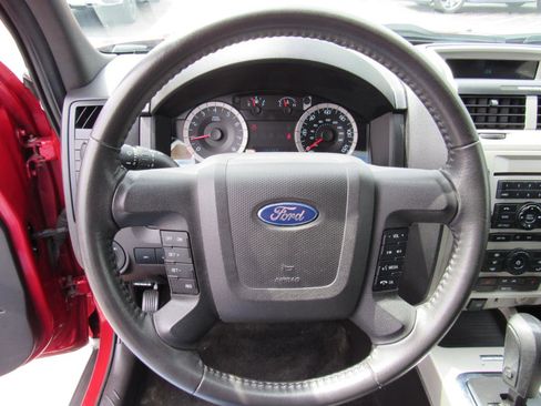 Used 2011 Ford Escape XLT w/ 203A Rapid Spec Order Code AWD/4WD image 21