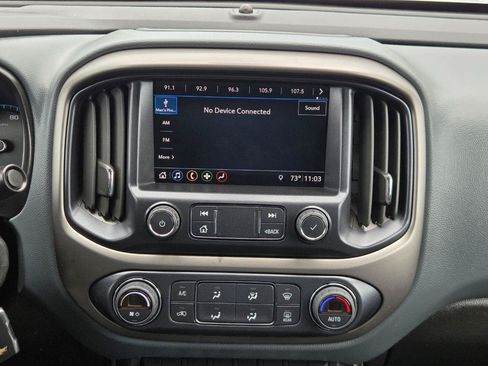 Used 2022 Chevrolet Colorado Z71 AWD/4WD image 22
