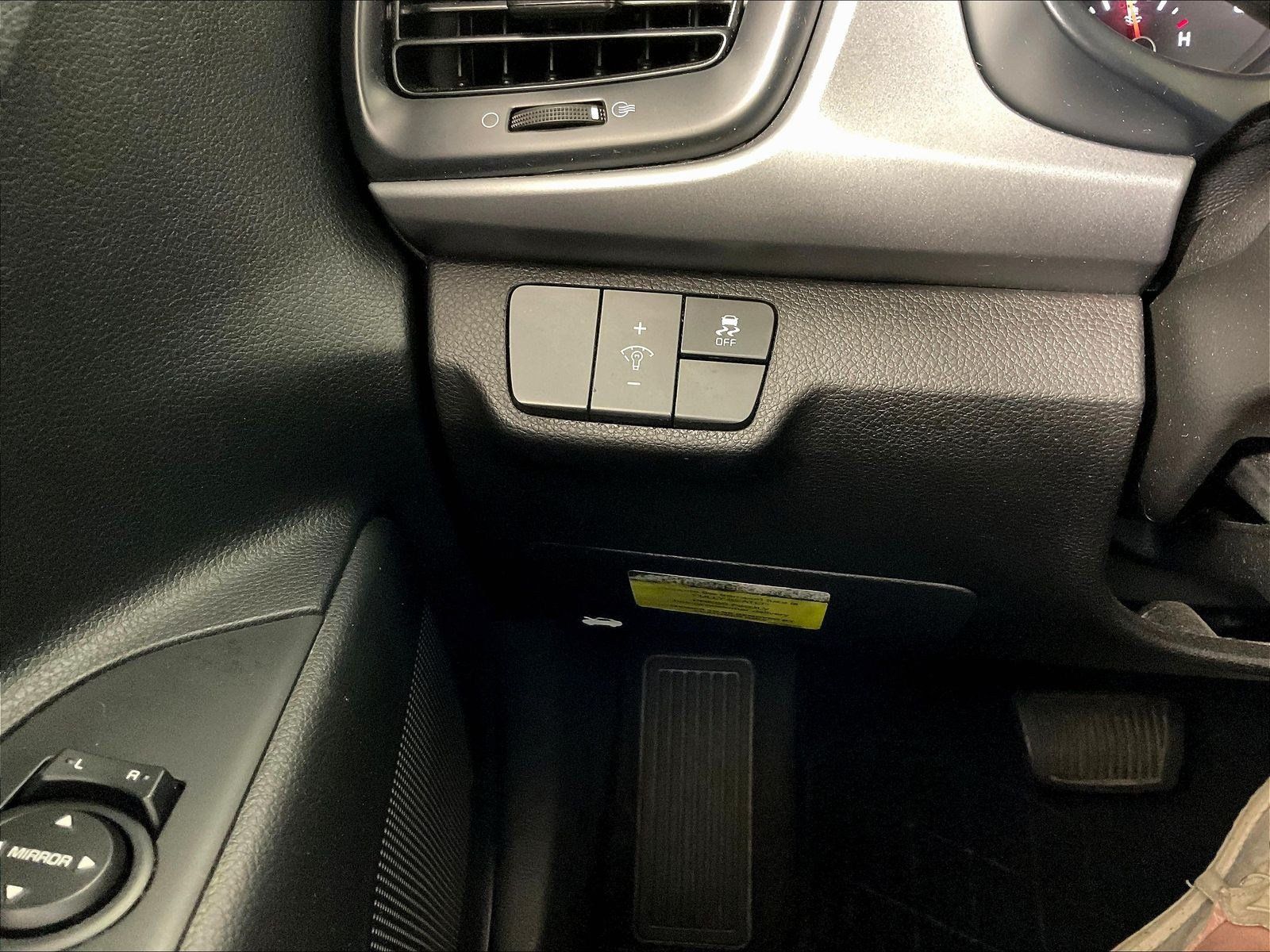 Used 2023 Kia Rio LX FWD image 14
