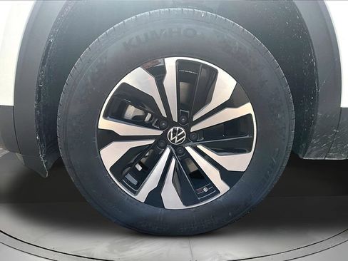 New 2026 Volkswagen Atlas SE AWD/4WD image 15
