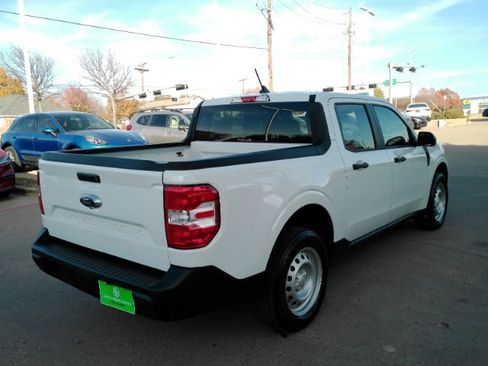 Used 2022 Ford Maverick XL image 6
