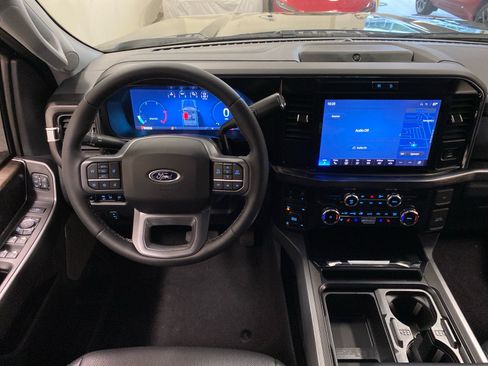 New 2026 Ford F250 Lariat w/ Black Appearance Package AWD/4WD image 11