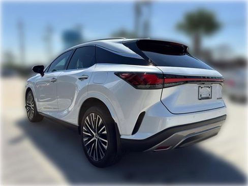 Used 2024 Lexus RX 350 Premium Plus w/ Convenience Package image 6