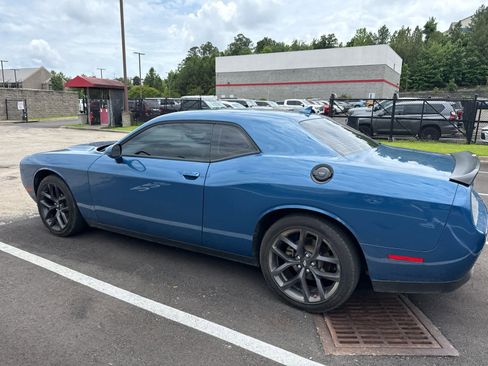 Used 2023 Dodge Challenger SXT w/ Blacktop Package RWD image 3