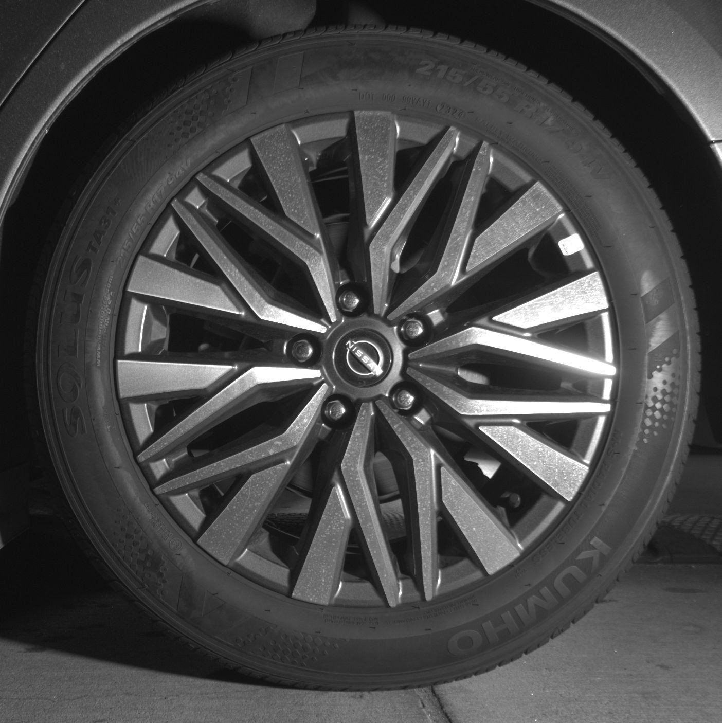 Used 2025 Nissan Altima 2.5 SV FWD image 16