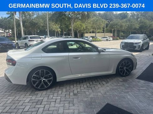 Certified 2024 BMW 230i Coupe w/ Premium Package RWD image 7