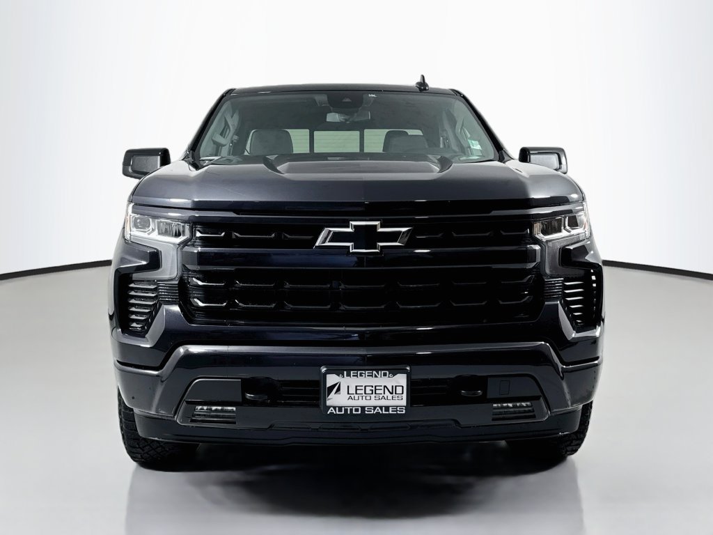 Used 2023 Chevrolet Silverado 1500 RST w/ Convenience Package II AWD/4WD image 3