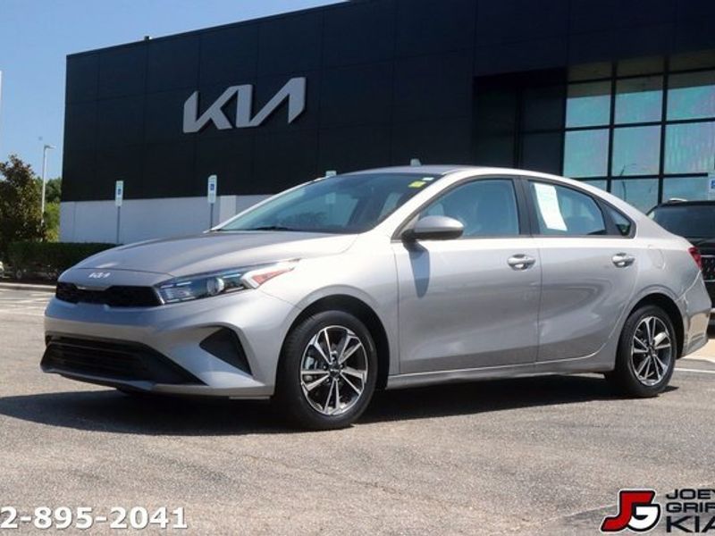 Certified 2024 Kia Forte LXS image 1