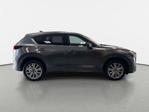 Used 2023 MAZDA CX-5 Signature image 4