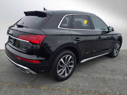 Certified 2025 Audi Q5 2.0T Premium Plus AWD/4WD image 3