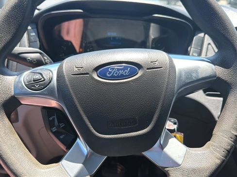 Used 2018 Ford Transit 250 148 Medium Roof RWD image 11