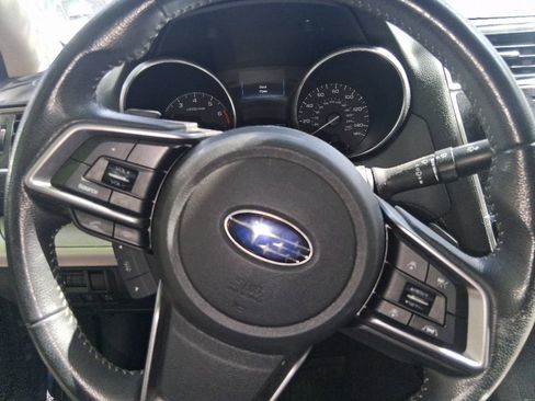 Used 2019 Subaru Legacy 2.5i Premium w/ Popular Package #2A AWD/4WD image 9