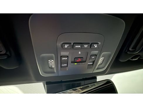 New 2026 Toyota Camry SE w/ Multimedia Upgrade Package FWD image 29