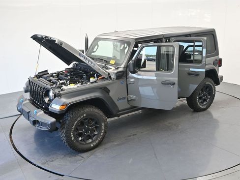 Used 2023 Jeep Wrangler Unlimited w/ Cold Weather Group AWD/4WD image 34