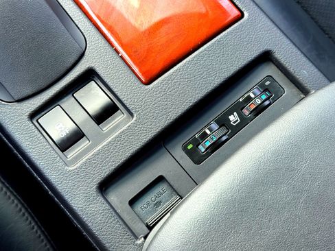 Used 2012 Lexus RX 350 FWD w/ Premium Pkg image 24