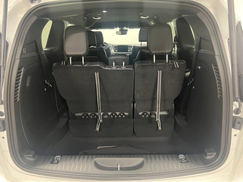 New 2026 Chrysler Pacifica Select image 27