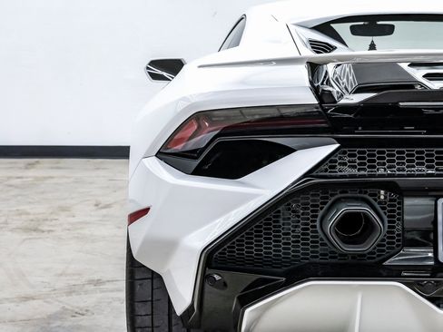 Used 2023 Lamborghini Huracan Tecnica image 66