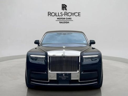 Used 2024 Rolls-Royce Phantom Sedan w/ The Phantom Package image 3