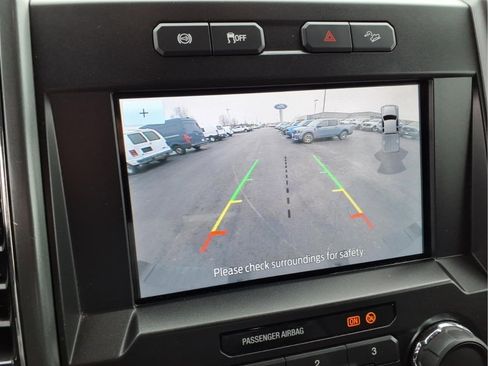 Used 2021 Ford F250 XLT w/ XLT Premium Package image 11