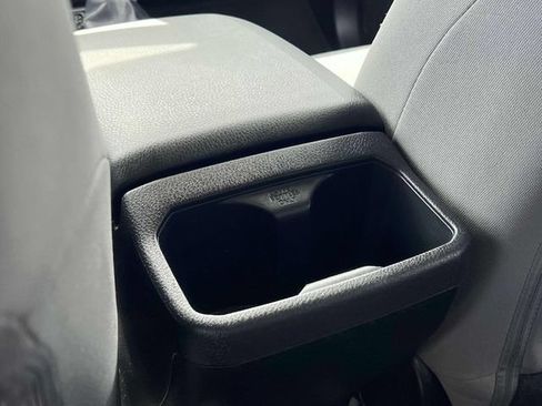 Used 2022 Toyota Tacoma SR AWD/4WD image 20