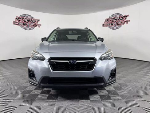 Used 2018 Subaru Crosstrek 2.0i image 2