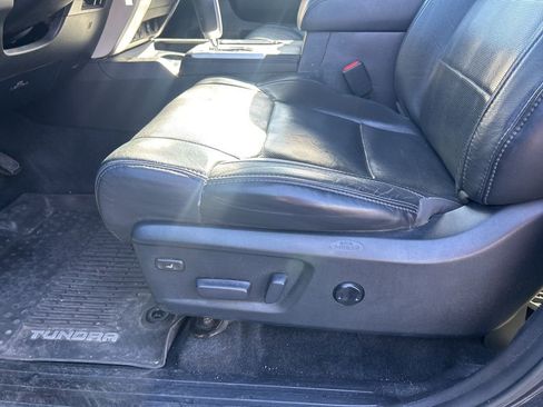 Used 2017 Toyota Tundra Platinum image 22