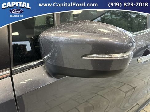 Used 2020 Honda Odyssey EX image 12