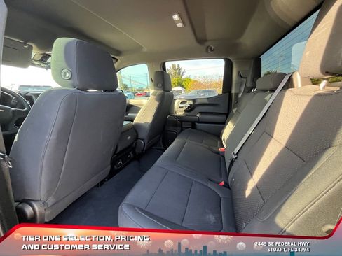 Used 2021 Chevrolet Silverado 1500 Custom image 12