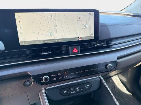 New 2026 Kia Carnival EX image 19