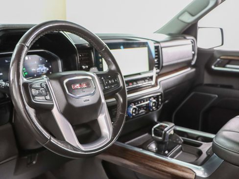 Used 2023 GMC Sierra 1500 Elevation w/ X31 Off-Road Package AWD/4WD image 24